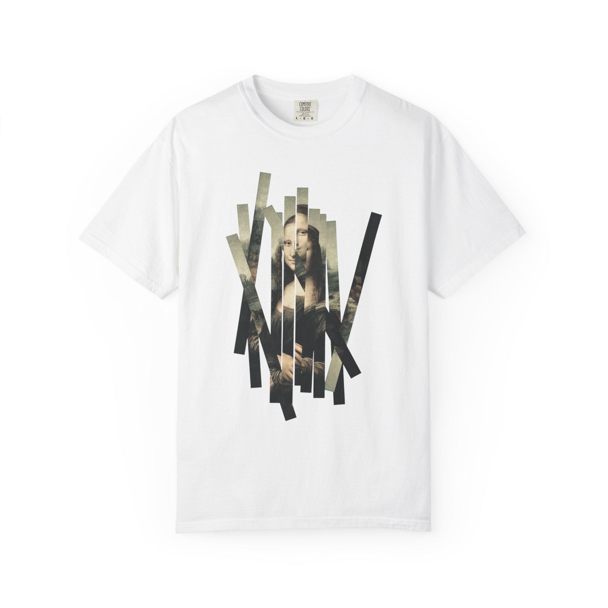 🖤🎨 Distorted Mona Tee 🎨🖤