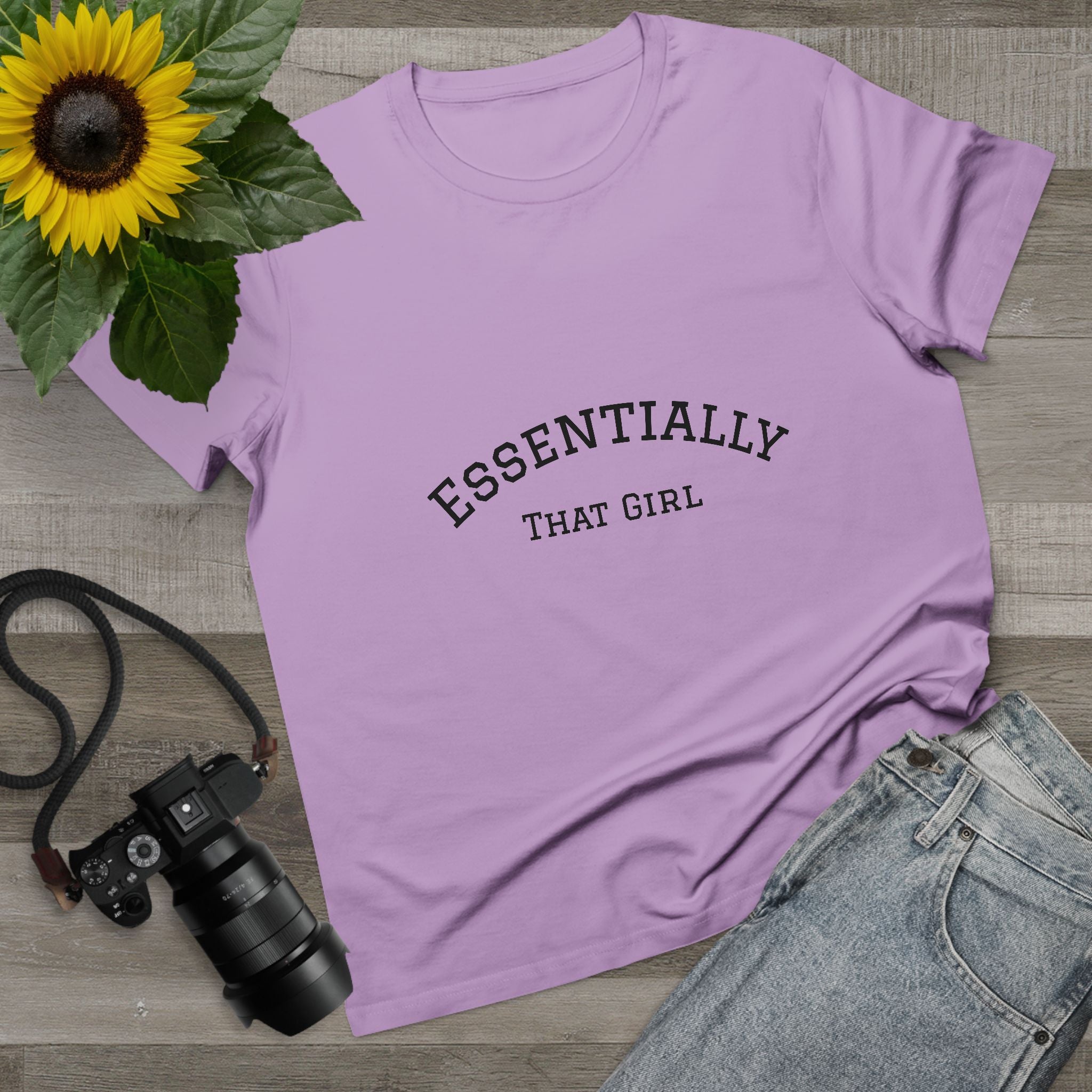 💅 Essentially That Girl Tee 👚✨