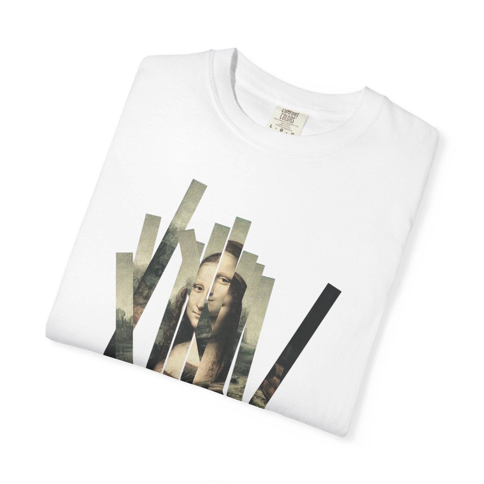 🖤🎨 Distorted Mona Tee 🎨🖤